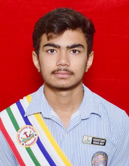 Head Boy / Head Girl